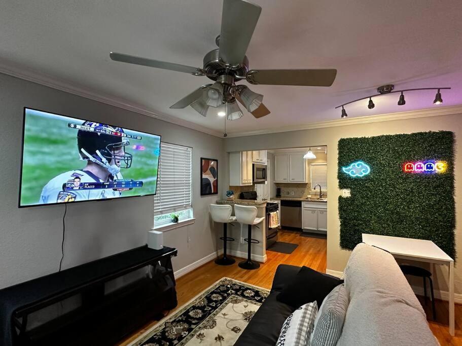 דירות יוסטון Townhouse Near Midtown מראה חיצוני תמונה
